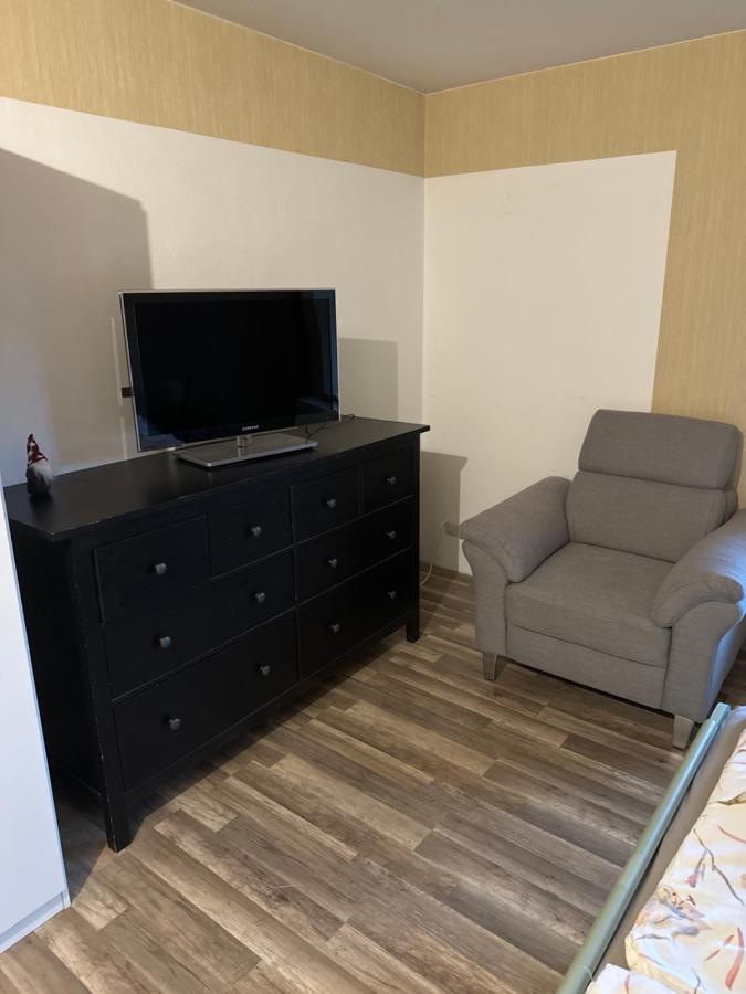 Zimmer In Tangermuender Innenstadt Exterior foto